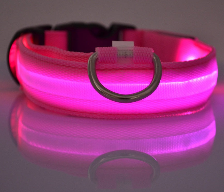 Light-Up Safety Collar: Keep Your Dog Visible and Stylish at Night!